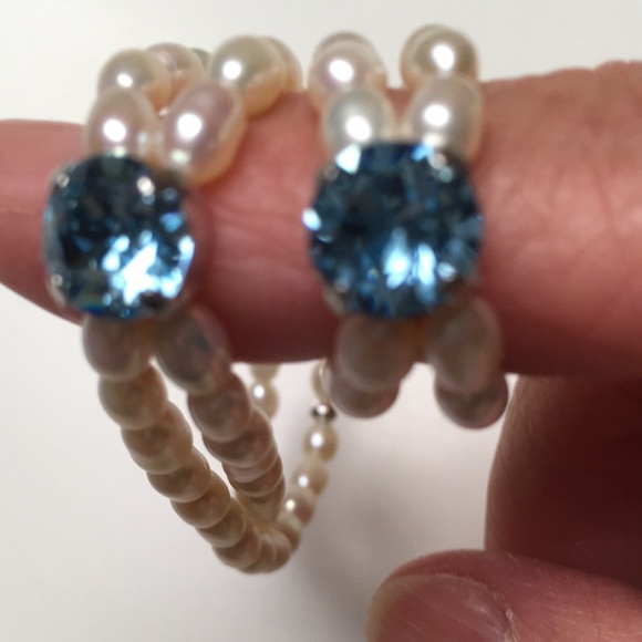 River Pearl set bracelet and ring with Swarovski blue crystals. - Picture 4 of 5